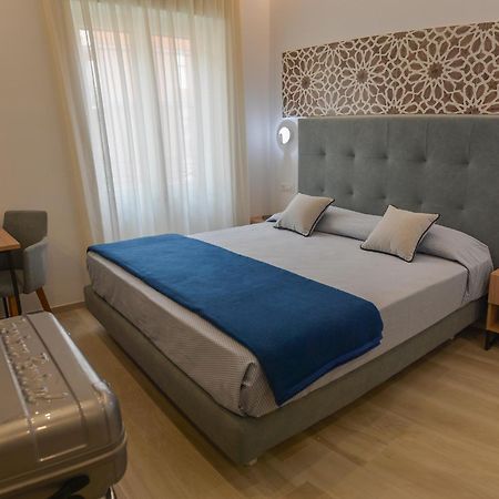 Charming Rooms Amalfi Coast مايوري المظهر الخارجي الصورة