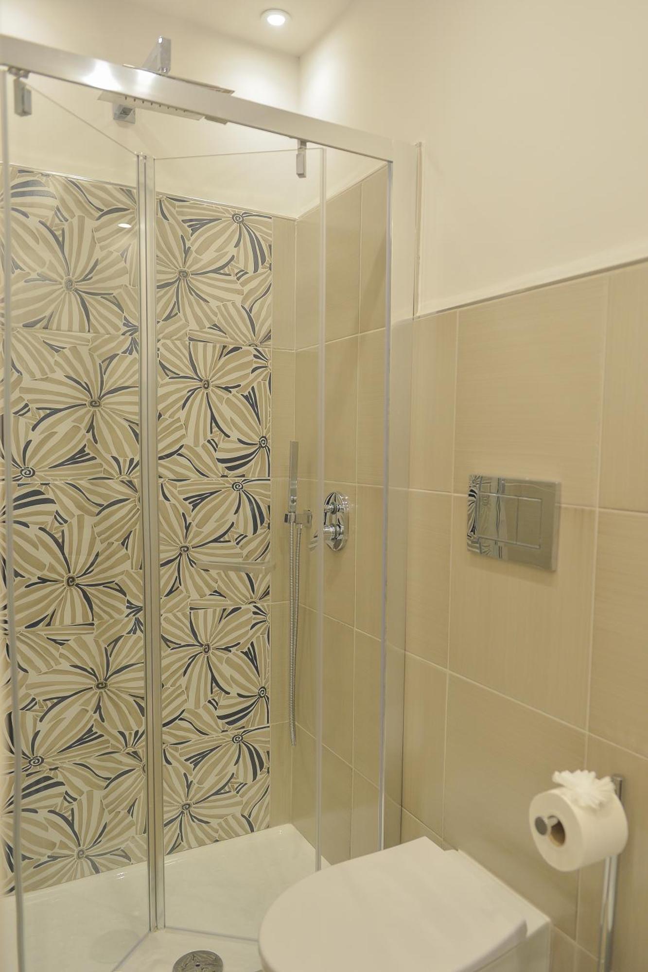 Charming Rooms Amalfi Coast مايوري المظهر الخارجي الصورة