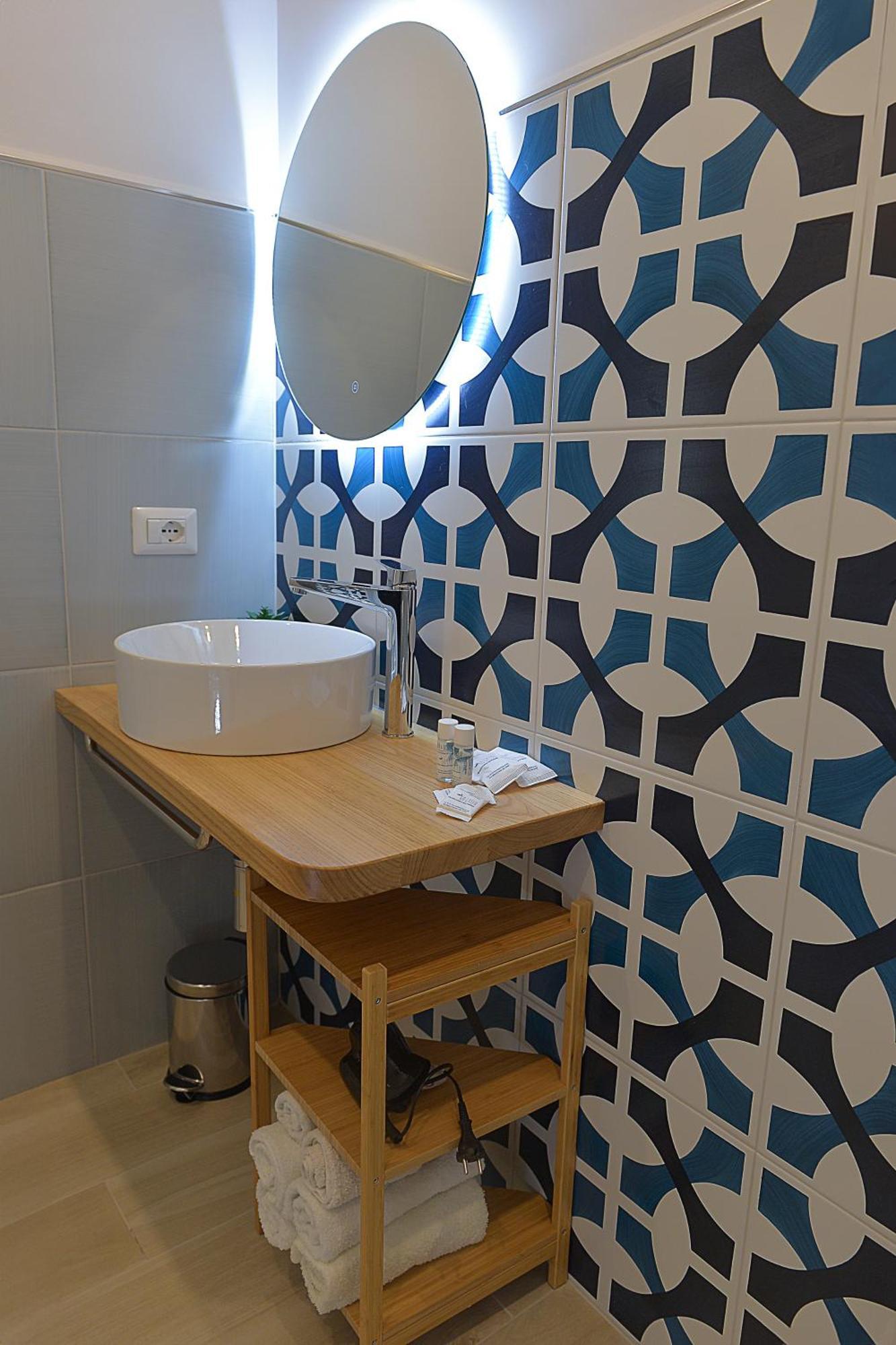 Charming Rooms Amalfi Coast مايوري المظهر الخارجي الصورة