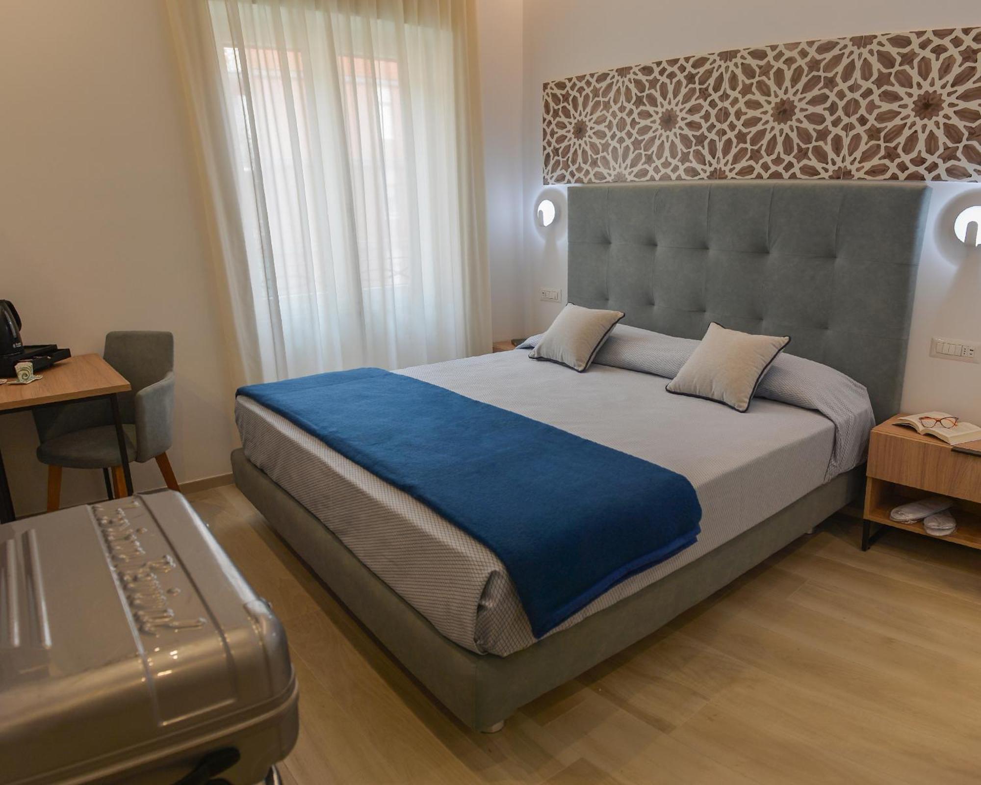 Charming Rooms Amalfi Coast مايوري المظهر الخارجي الصورة